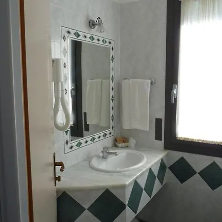 Gambrinus מלון לידו די ג'סולו