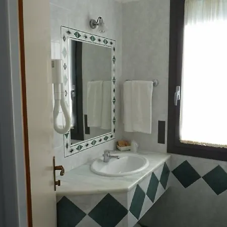 Gambrinus Отель